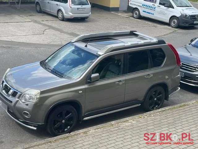 2011' Nissan X-Trail photo #1