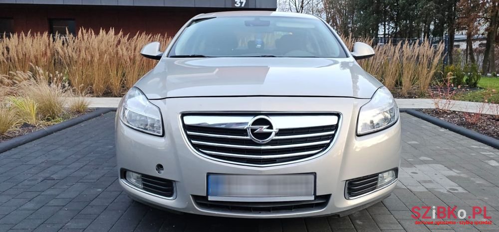 2009' Opel Insignia 1.8 Innovation photo #4