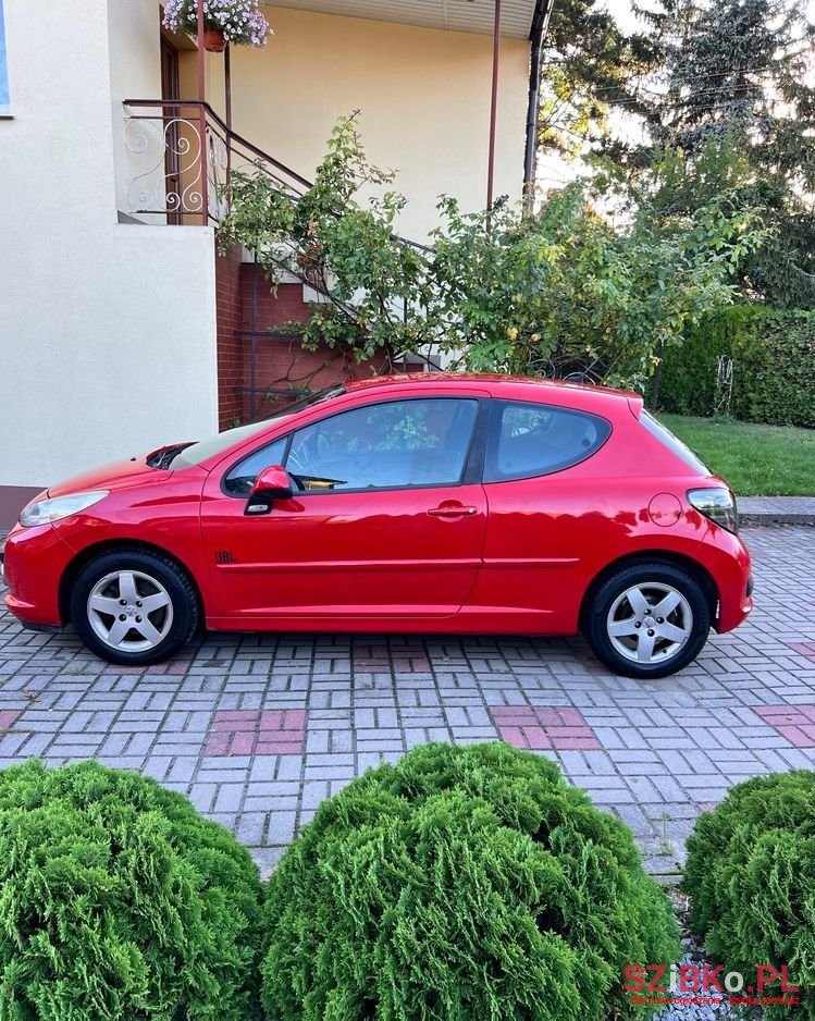 2006' Peugeot 207 1.6 16V Speed photo #6