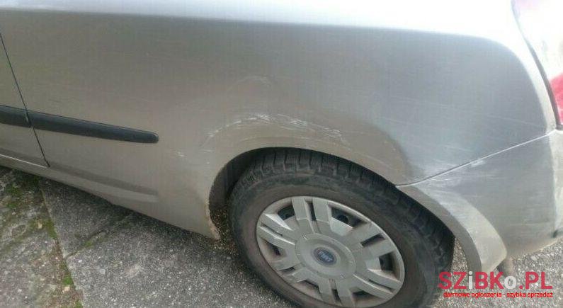 2003' Fiat Stilo photo #2