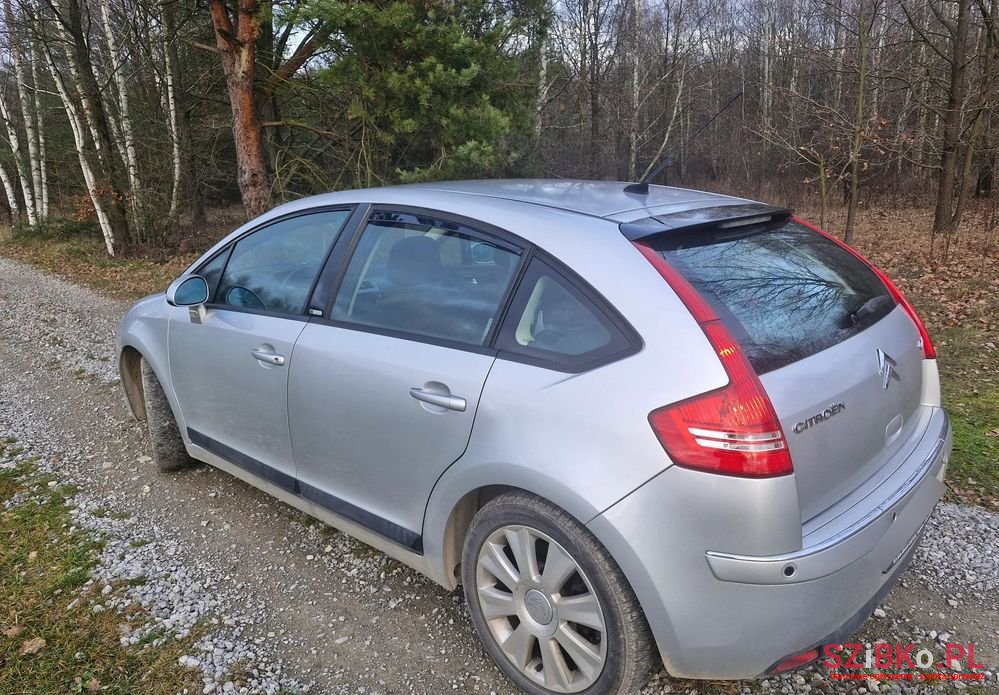 2005' Citroen C4 2.0 16V Exclusive photo #5