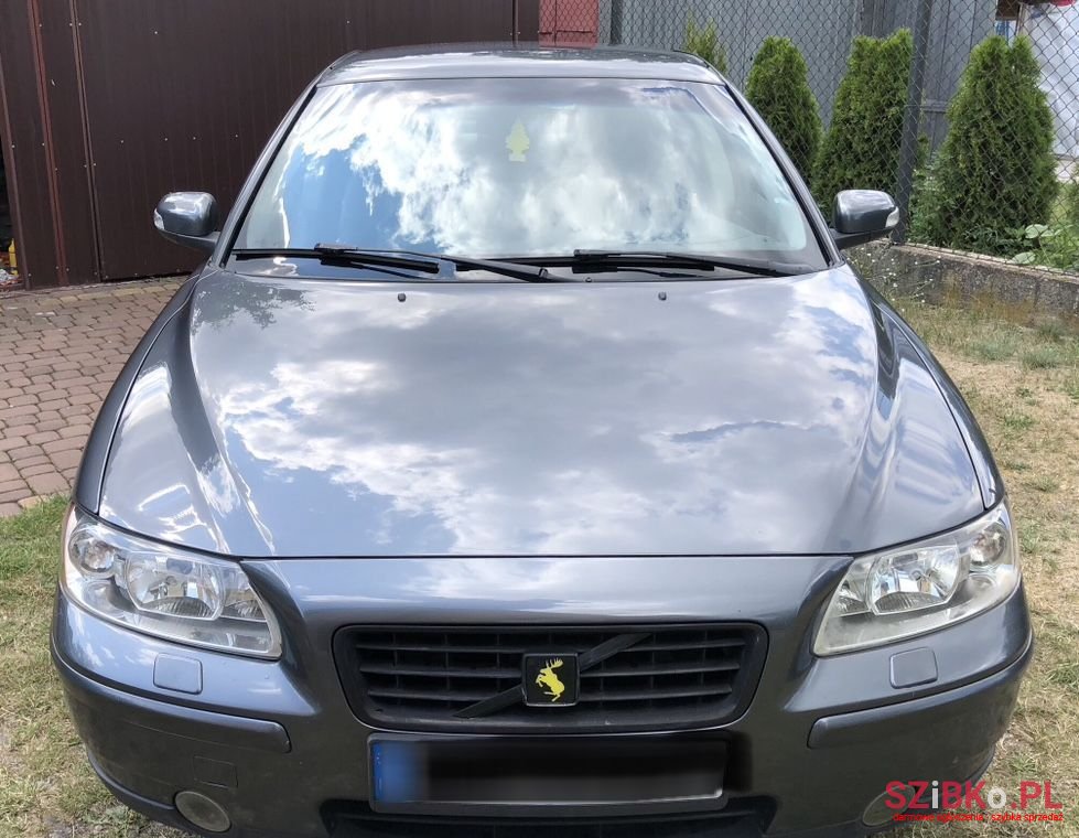 2007' Volvo S60 2.4 T5 Momentum photo #1