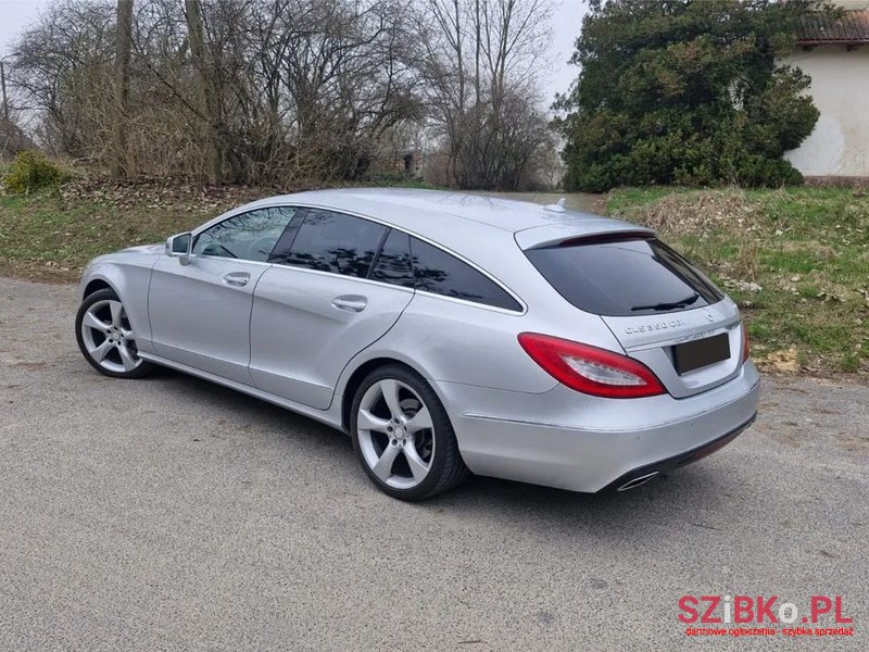 2012' Mercedes-Benz CLS photo #2