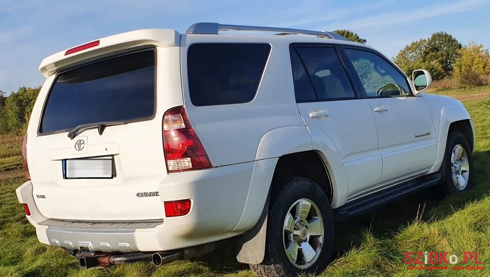 2004' Toyota 4Runner photo #4