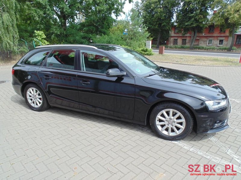 2013' Audi A4 Avant photo #5