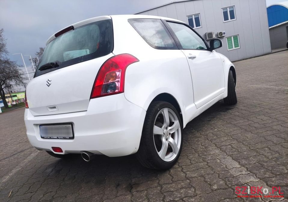 2008' Suzuki Swift photo #4