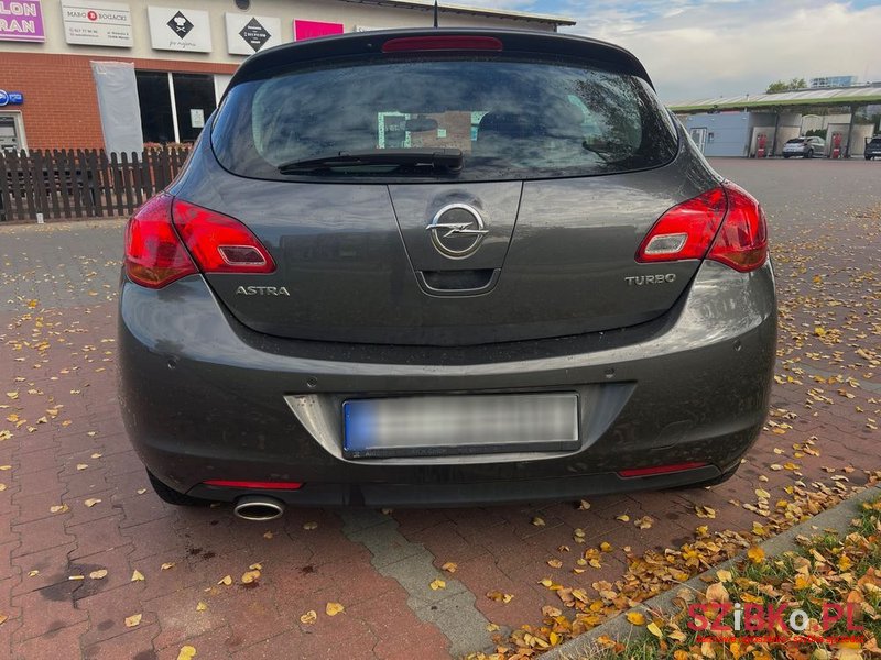 2012' Opel Astra 1.4 Turbo Active photo #6