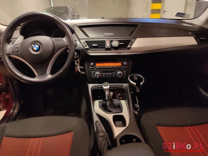 2011' BMW X1 Sdrive18I photo #4
