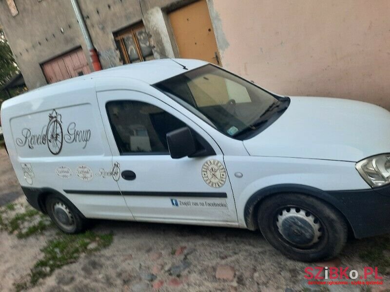 2008' Opel Combo photo #2