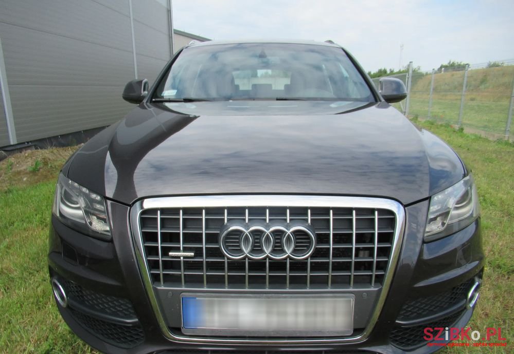 2009' Audi Q5 S Tronic Prime Line photo #1