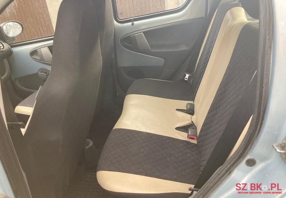 2006' Toyota Aygo photo #6