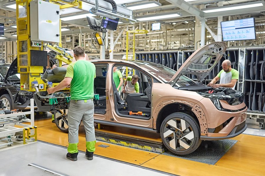Флагман для родини: найбільший кросовер Skoda надійшов у виробництво