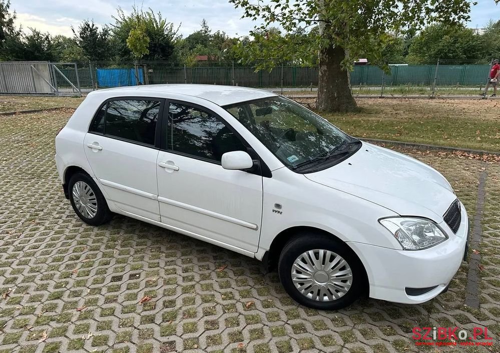 2002' Toyota Corolla 1.6 Vvt-I Sol photo #2