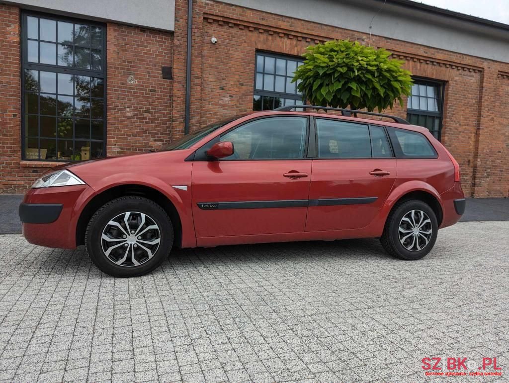 2004' Renault Megane photo #5