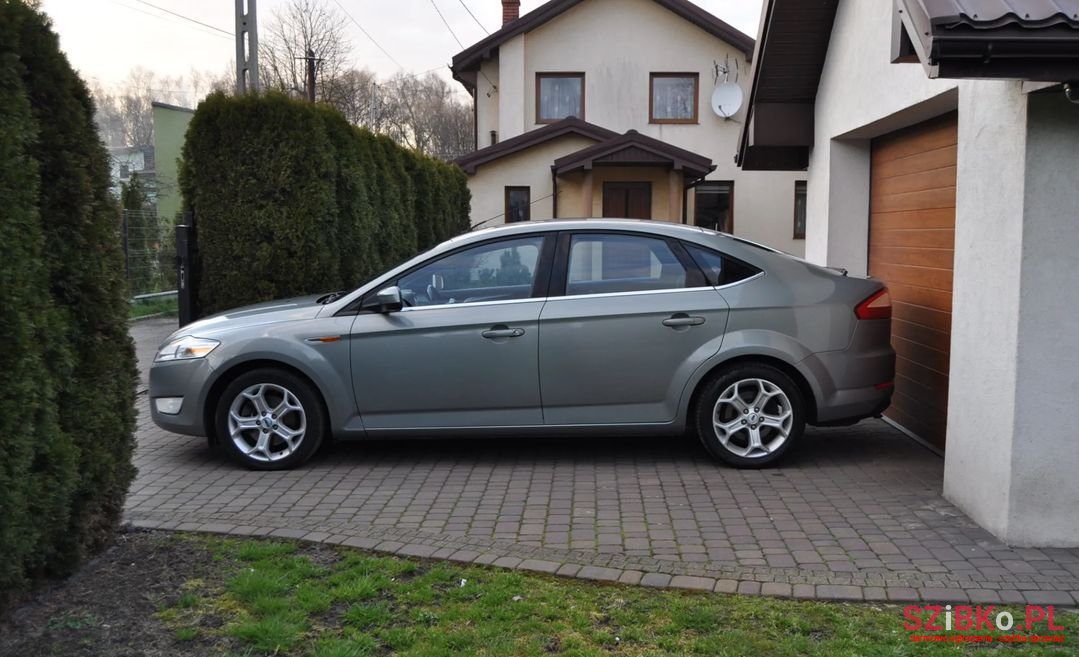 2008' Ford Mondeo Titanium photo #3