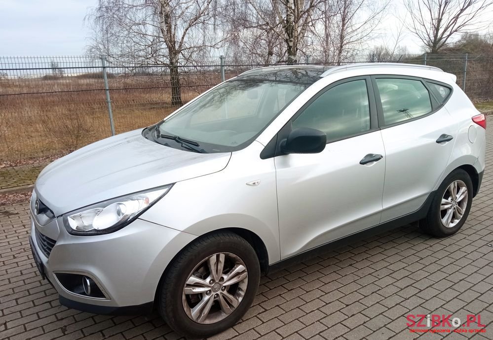 2012' Hyundai Tucson photo #5