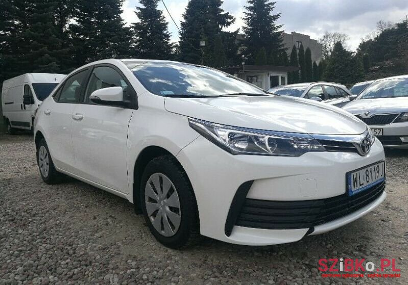 2017' Toyota Corolla photo #1