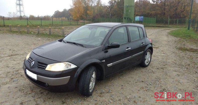 2004' Renault Megane photo #1