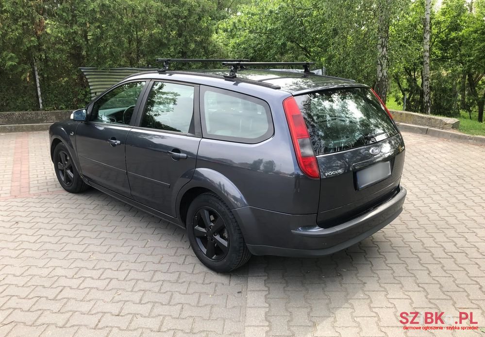 2007' Ford Focus 1.8 Tdci Ghia photo #3