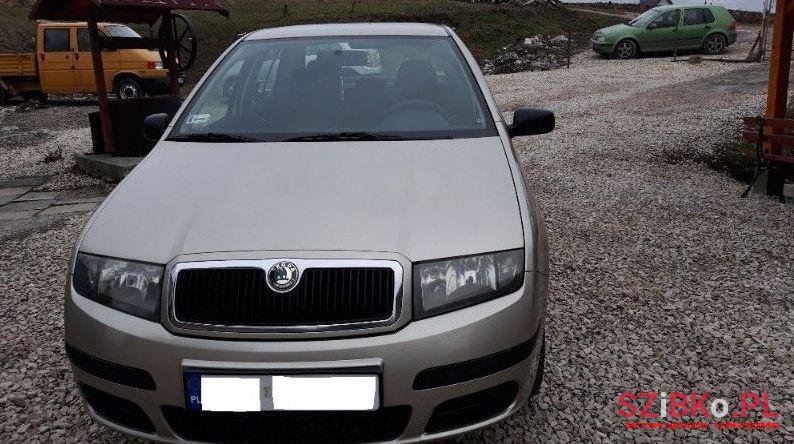 2005' Skoda Fabia photo #1