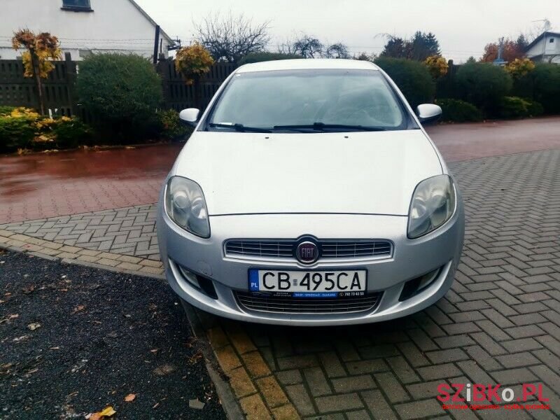 2010' Fiat Bravo photo #2