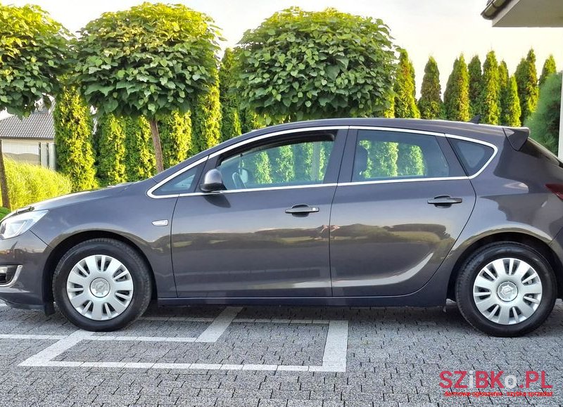 2013' Opel Astra Iv 1.4 T Cosmo photo #6