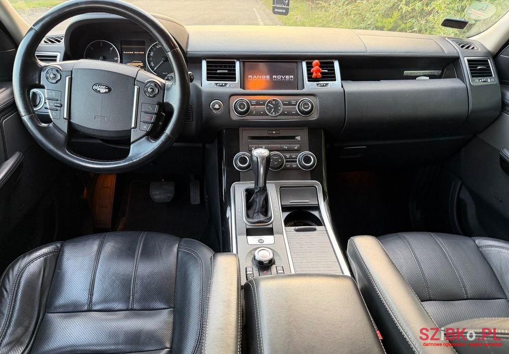 2011' Land Rover Range Rover Sport photo #5