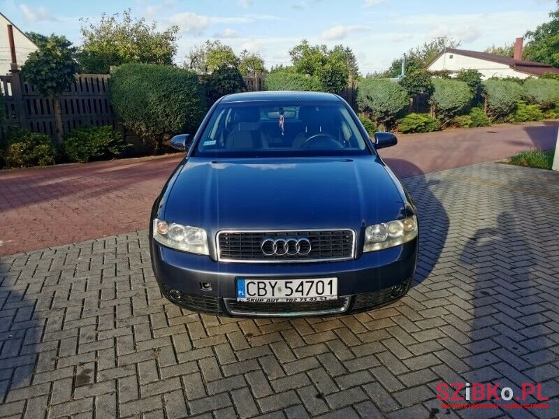 2001' Audi A4 photo #2