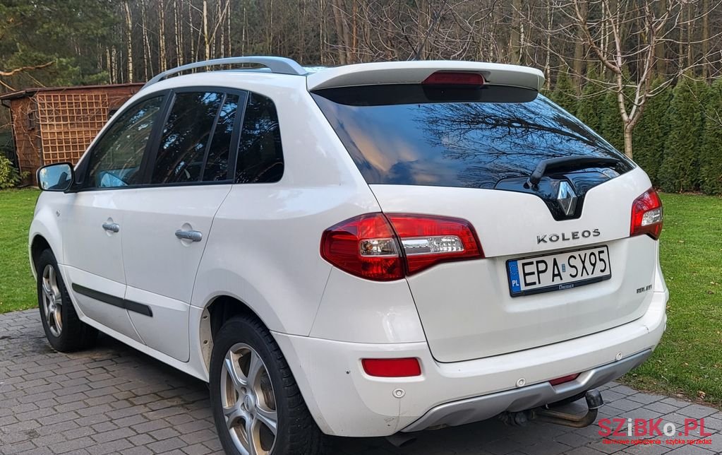 2011' Renault Koleos photo #5