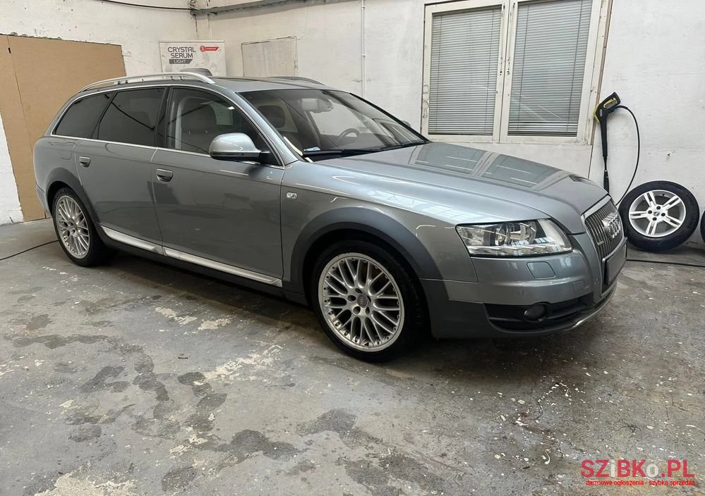 2011' Audi A6 Allroad photo #2