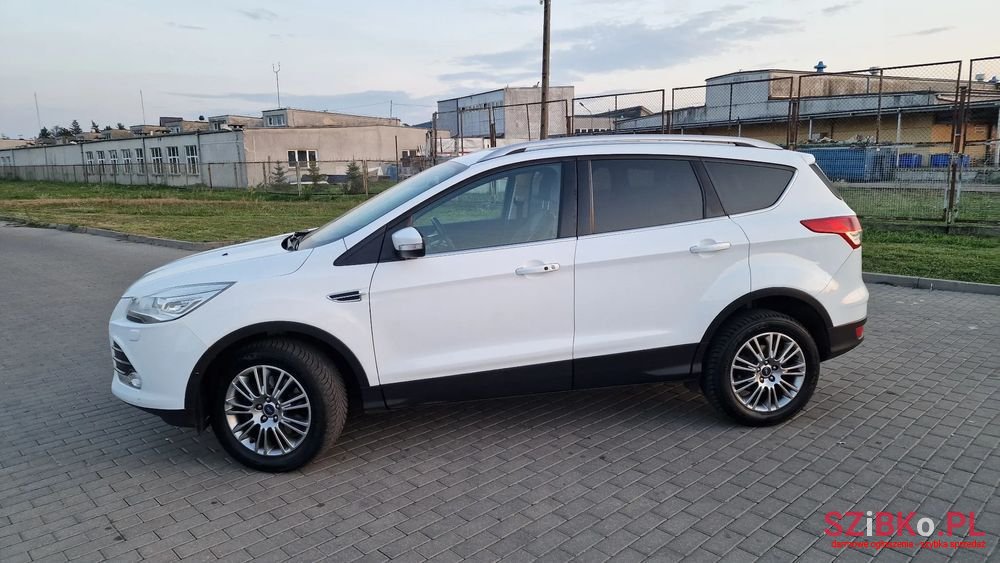 2014' Ford Kuga 2.0 Tdci 4X4 Titanium photo #4