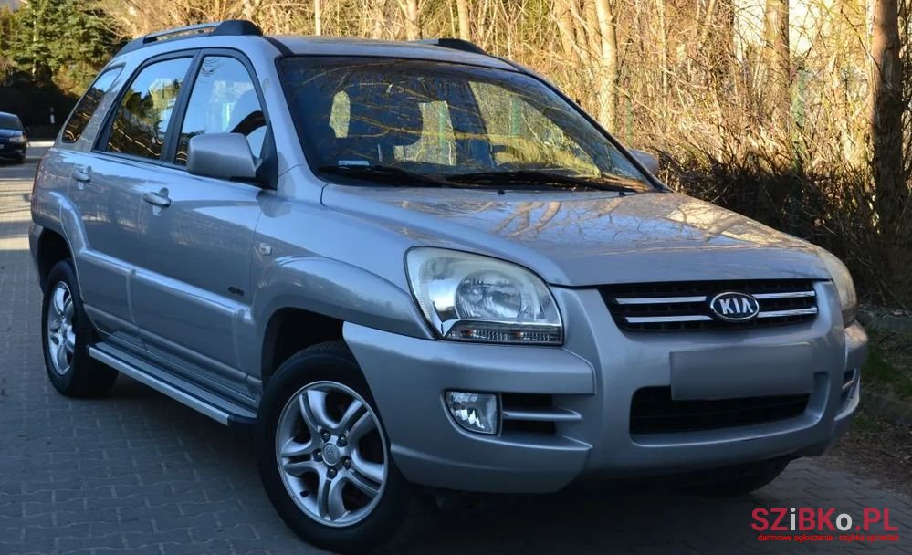 2005' Kia Sportage photo #3