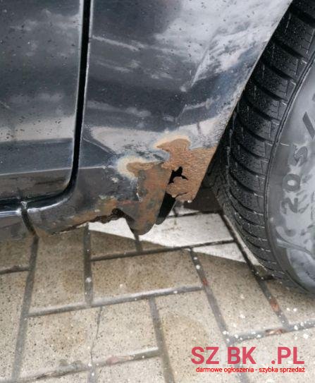 2004' Ford Focus photo #3