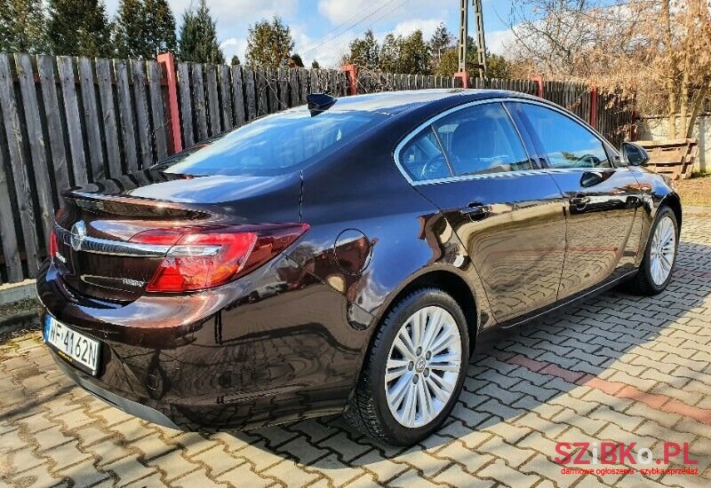 2016' Opel Insignia photo #3