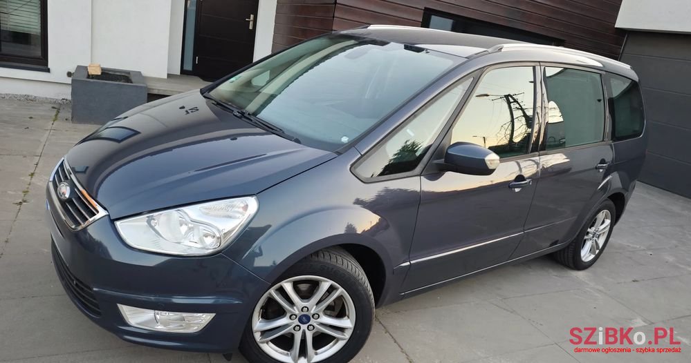 2011' Ford Galaxy 2.0 Titanium photo #2