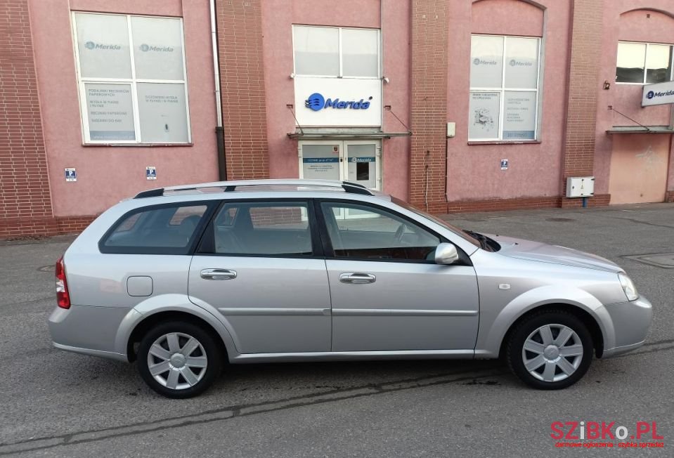 2009' Chevrolet Nubira photo #4