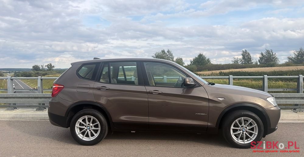 2010' BMW X3 Xdrive20D photo #5