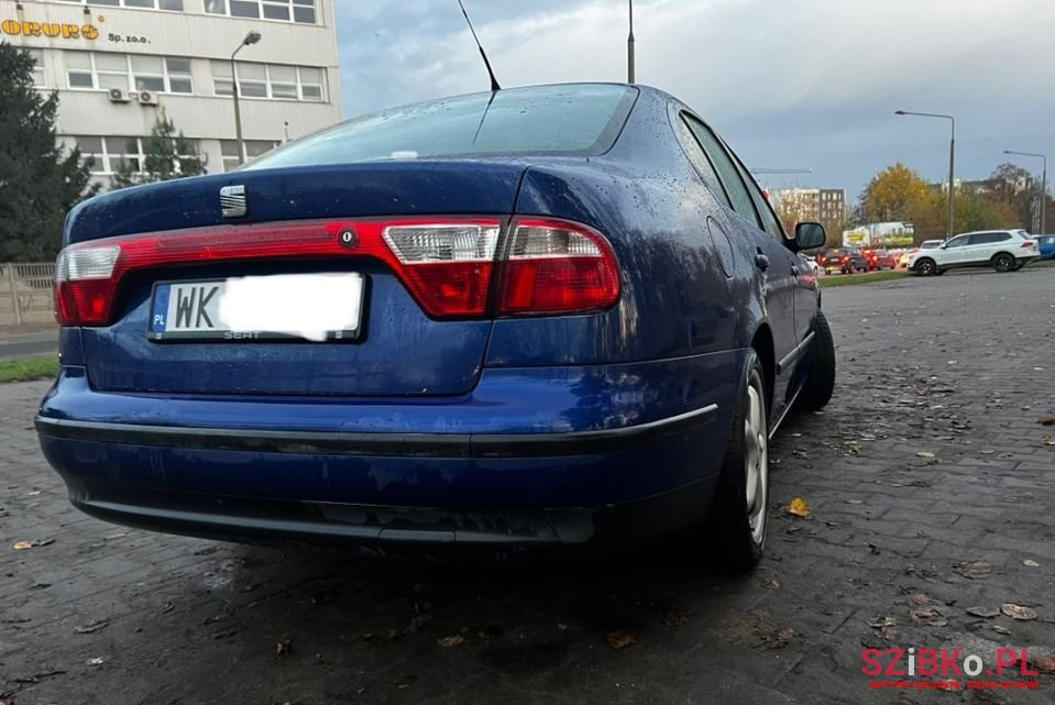 1999' SEAT Toledo photo #4