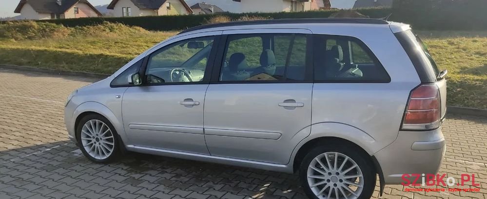 2006' Opel Zafira photo #6