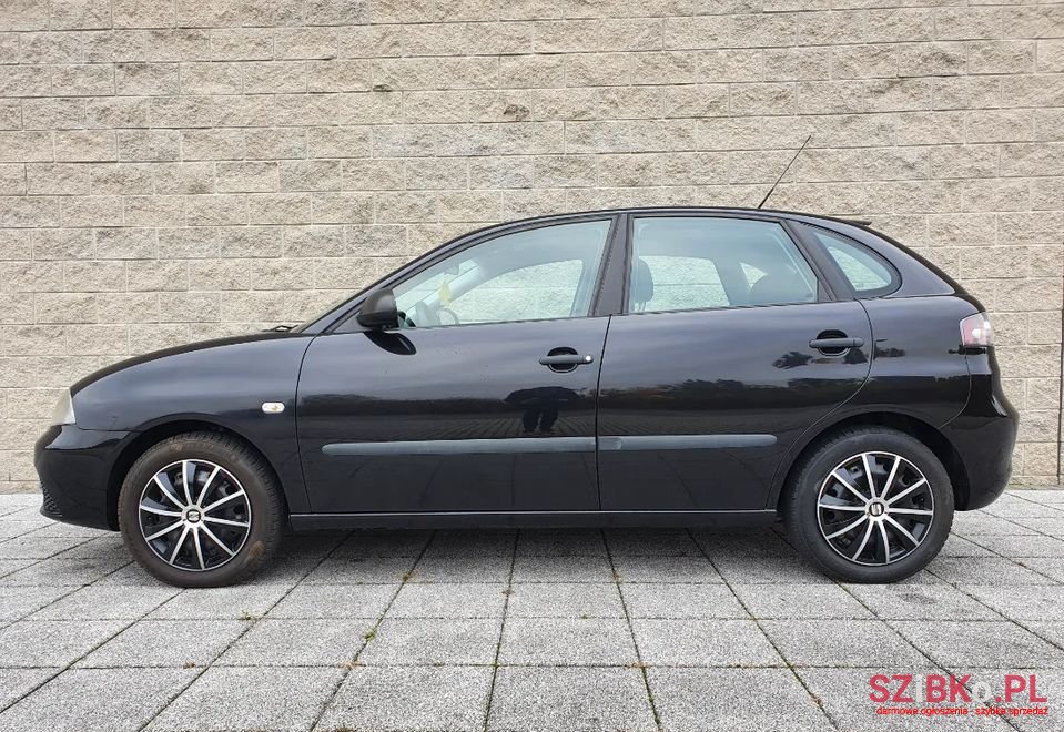 2008' SEAT Ibiza photo #5