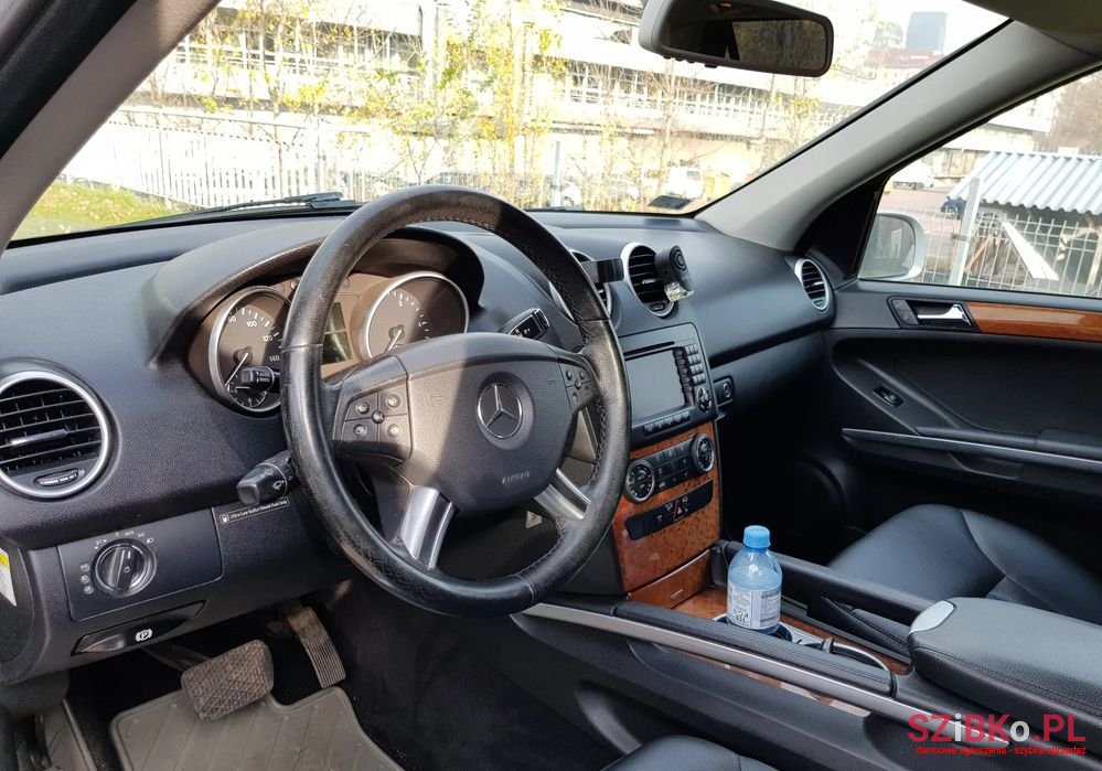 2007' Mercedes-Benz Ml 320 Cdi 4-Matic photo #6