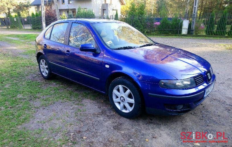 2002' SEAT Leon photo #1