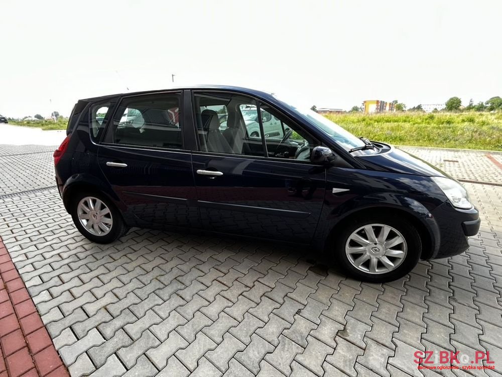 2007' Renault Scenic photo #2