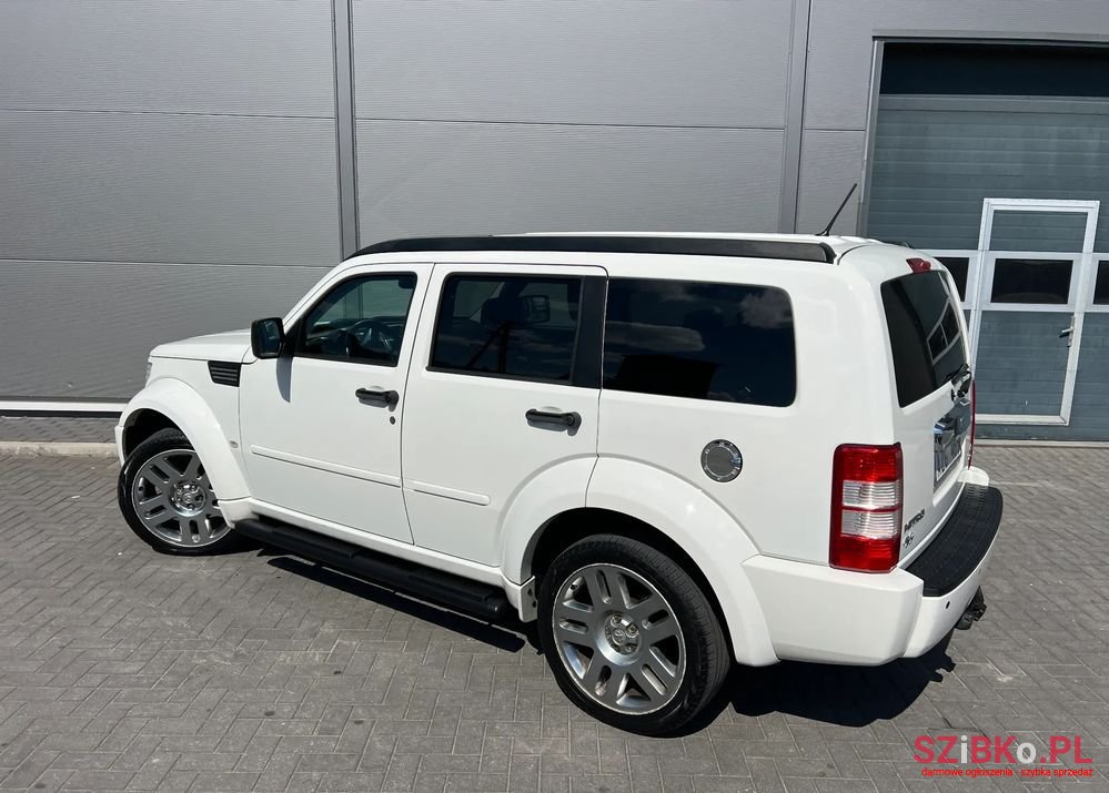 2007' Dodge Nitro 4.0 V6 Rt photo #6