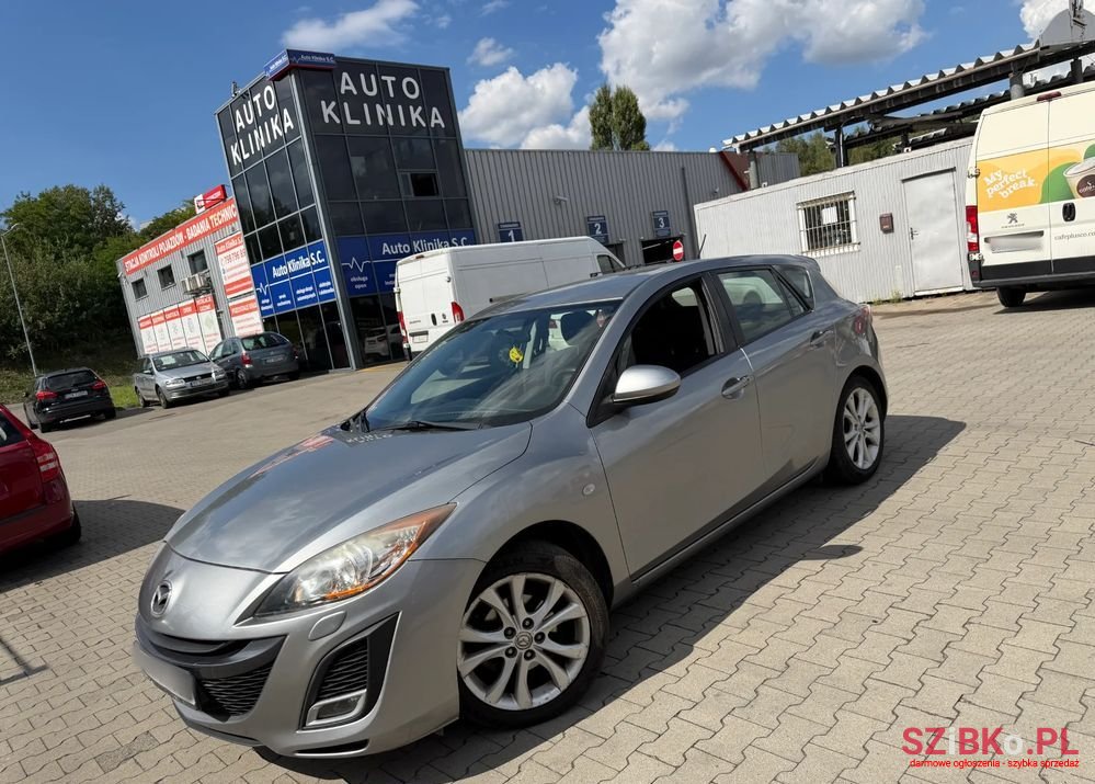 2011' Mazda 3 1.6 Exclusive photo #1