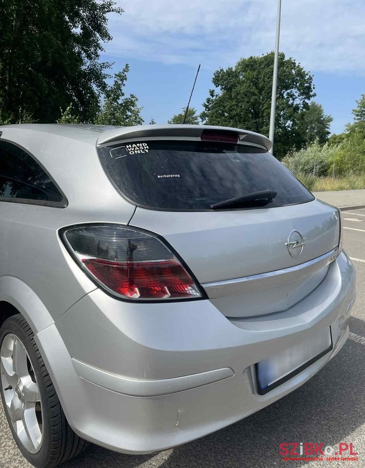 2005' Opel Astra photo #5