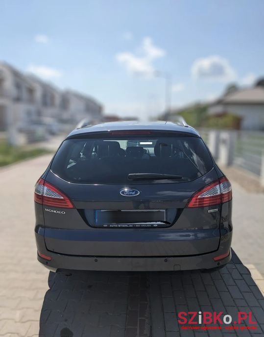 2009' Ford Mondeo photo #5