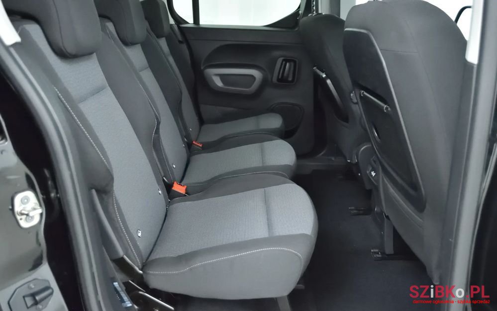 2020' Toyota ProAce City Verso photo #4