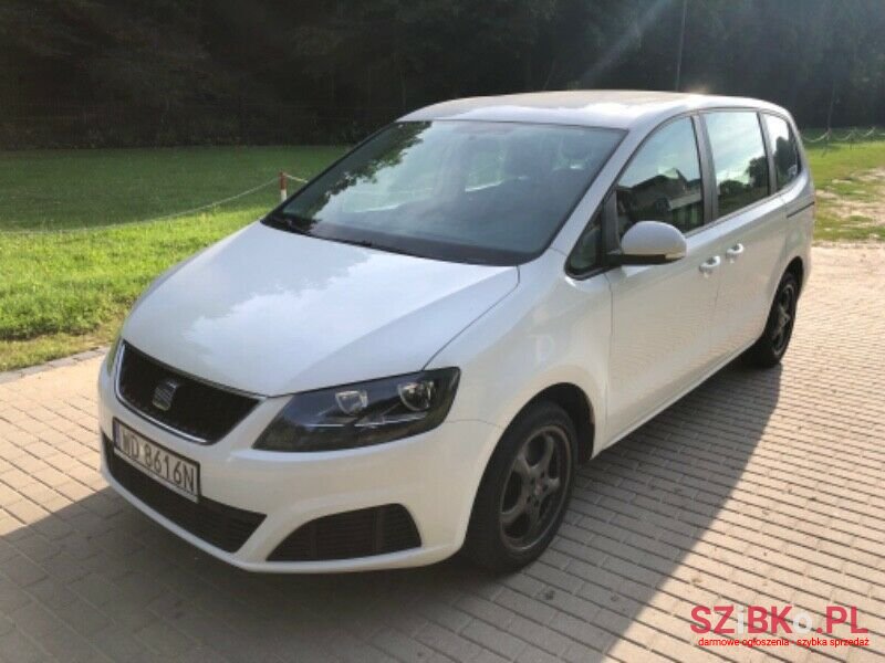 2011' SEAT Alhambra photo #1