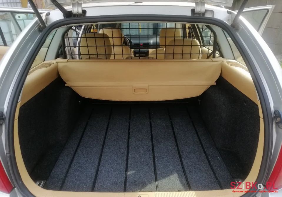 2003' Skoda Octavia Elegance photo #1